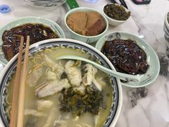 -明呈黄鱼面馆(斜土路店)