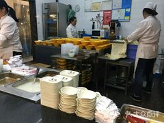 -毛华美食(清扬路店)