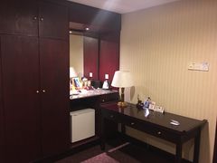 -杭州海华满陇度假酒店