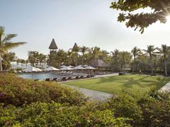 -海南清水湾莱佛士酒店