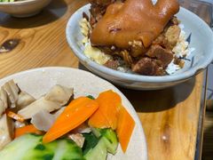 猪脚卤肉饭-红猪卤肉饭(大西洋美食城店)