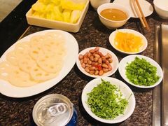 -皇城老妈·大连海鲜火锅(港湾店)