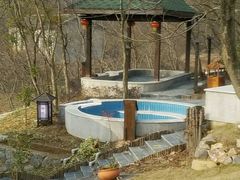 -汤山温泉房车营地 茶温泉