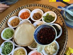 -包整·丝娃娃(一览甲秀楼风景店)