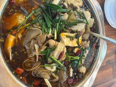 -乡土特色.冷锅鱼.牦牛肉汤锅