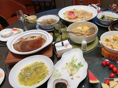 -新天明砂锅鱼头煲