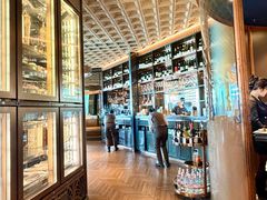 -福楼毕斯罗F Bistronome(国贸商城约会地标景观店)