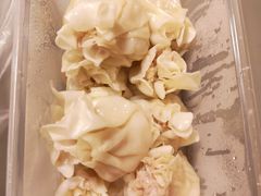 冬笋鲜肉烧麦-真真鲜馄饨店(启蒙路店)