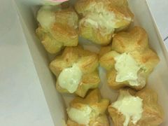-天品味 一口吃榴莲泡芙