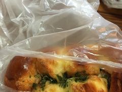 蒜香香肠-山崎面包(苏州中心店)