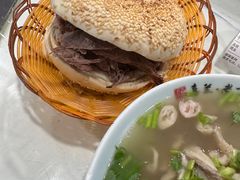 -清真喜兰老丁羊汤特色小吃