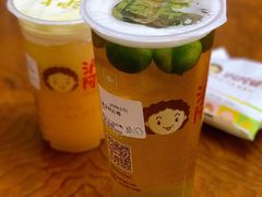 金桔沁梅-沪上阿姨鲜果茶(华新大街店)