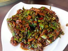 怪味牛柳-恩宏德餐馆(平山道店)