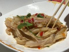 -小鱼小牛·鱼牛干锅·脆鱼火锅(世欧广场店)