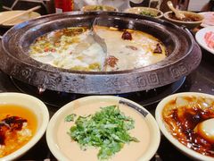 -唇辣号重庆老火锅(亦庄店)