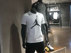 -Air Jordan(世贸天阶店)
