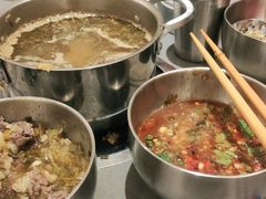 -晓沸牛肉海鲜小火锅(白湖亭万达广场店)