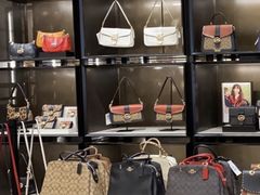 -COACH蔻驰(赛特奥特莱斯店)