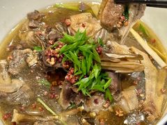 -百盛·鼎膳(中海财富中心)