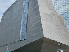 -深圳市当代艺术与城市规划馆
