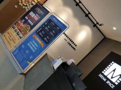 -梦想空间私人影院(金山万达店)