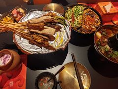 -何师烧烤Pro ·江湖川菜·小龙虾·精酿(太古里旗舰店)