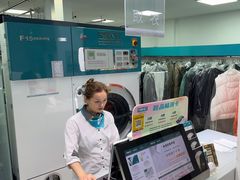 -福奈特洗衣·洗鞋·奢侈品护理(长阳路店)