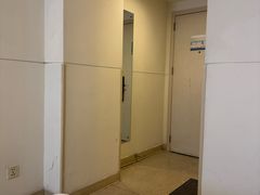 -锦江之星(广州海珠江泰路地铁站店)