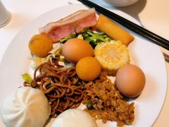 -白玉兰酒店(上海田子坊马当路地铁站店)