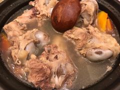 木瓜猪骨筒-沙龙酒家