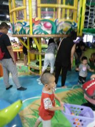 -利奥梦幻主题乐园(爱琴海购物公园店)