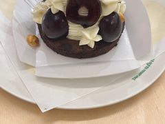 法芙娜车栗子水果挞-PAOPAO Bakery&Café(港汇店)