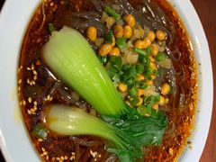-川人百味·水煮活鱼(赛罕万达店)