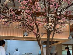 -蜜桃餐厅·伴山(湖滨商业街店)