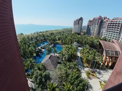 -三亚湾海居雅高铂尔曼度假酒店