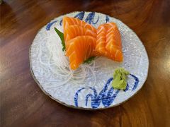 三文鱼刺身-黑门食堂