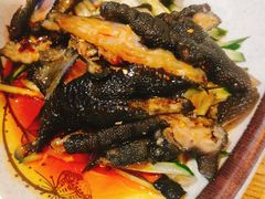 -毛辣果·贵州红酸汤牛肉火锅(西单店)