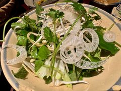 -Cuc Gach Quan Restaurant
