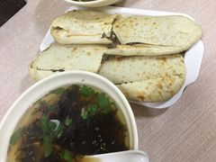 -宝光熏肉鞋底火烧(新街口店)