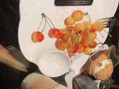 -Dough&Joe团憩(瑞虹天地月亮湾店)