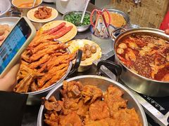 -柳州肥姨妈大骨螺蛳粉(万达中心店)