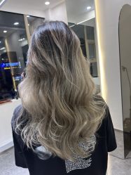 -V8潮牌·接发烫染连锁