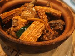 支竹焖鸭-喜上喜鸡煲翅(吉大店)