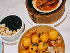 -小梅鸽香港餐厅·小鼎玖煲(南湖店)