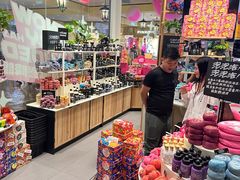 -LUSH(威尼斯人店)