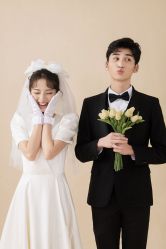 -蒙太奇婚纱摄影(万达店)