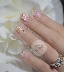 -米小兔美甲美睫