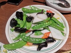 五彩时蔬-云海肴·汽锅鸡·云南菜(领展购物广场·中关村店)