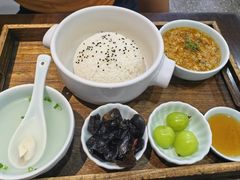 -蟹上黄·蟹黄面·江南糖水(人民广场店)