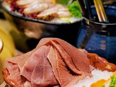 -湊湊火锅·茶憩(南京东路悦荟店)